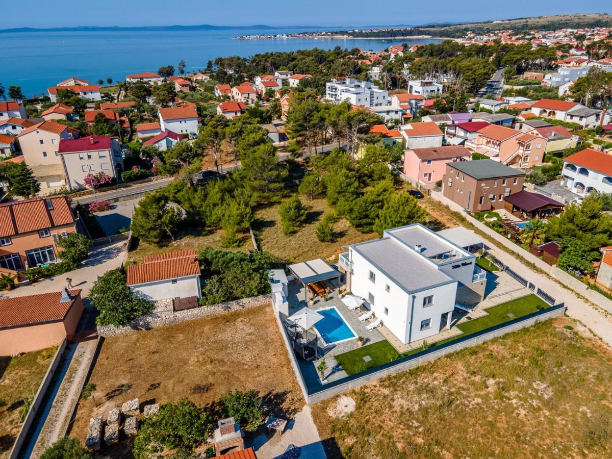 Villa Wiena Vir Exterior foto